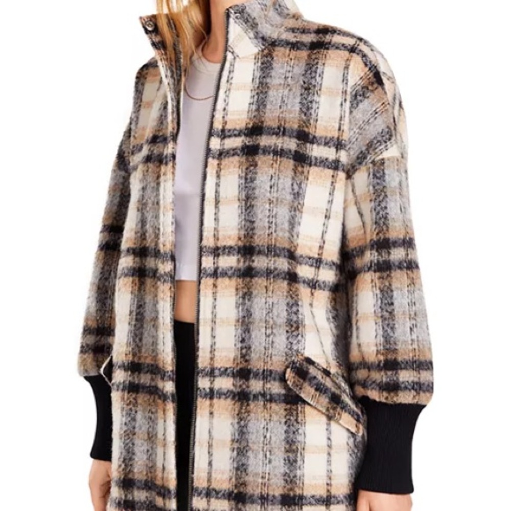 BB DAKOTA by STEVE MADDEN
Plaid Times Coat Women's Jacket with Black Accents